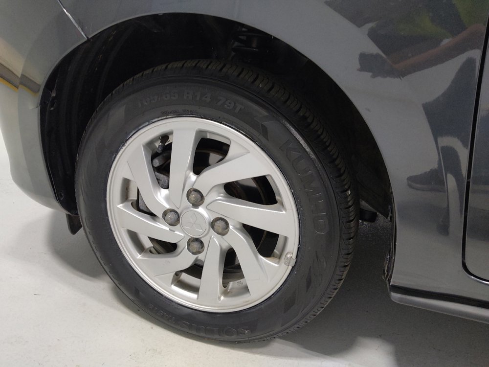 Used 2024 Mitsubishi Mirage LE FWD image 31