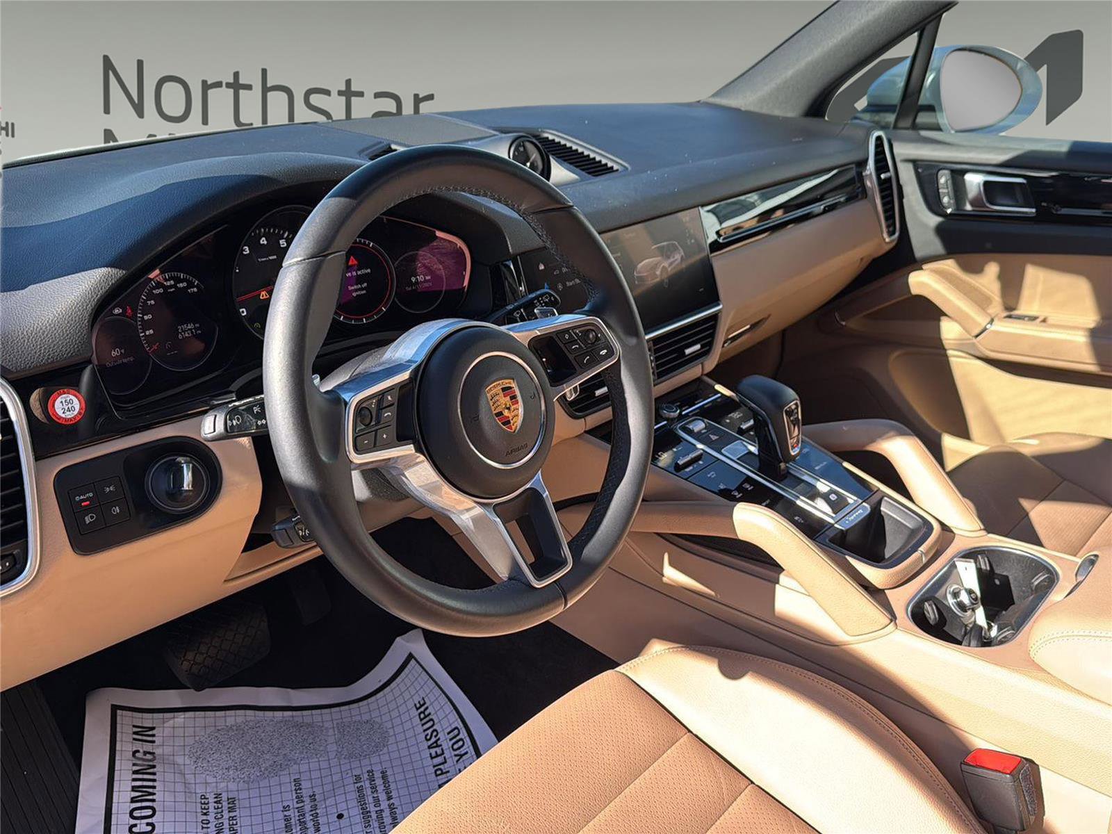 Used 2023 Porsche Cayenne image 11