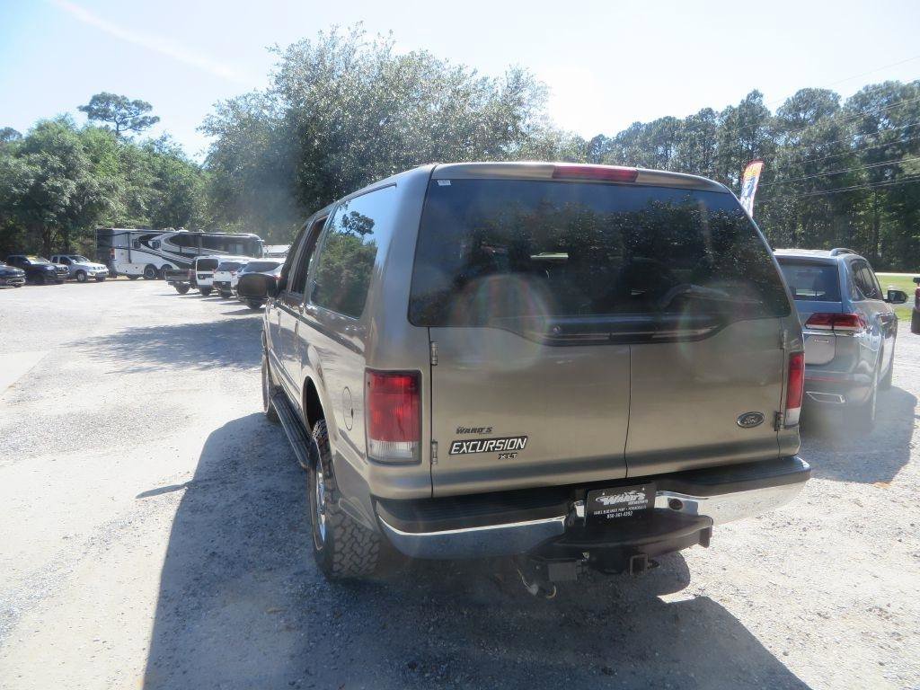 Used 2000 Ford Excursion XLT image 8