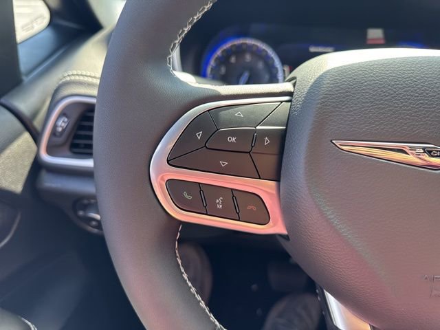 New 2026 Chrysler Pacifica Select image 20