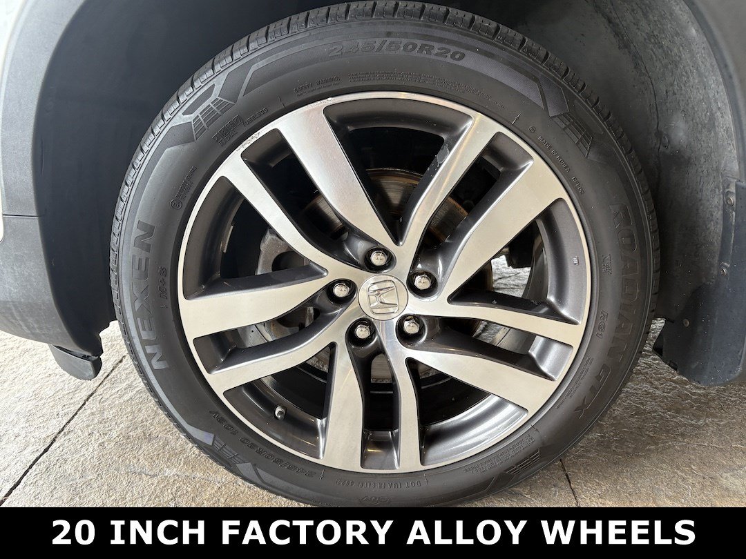 Used 2017 Honda Pilot Touring image 10