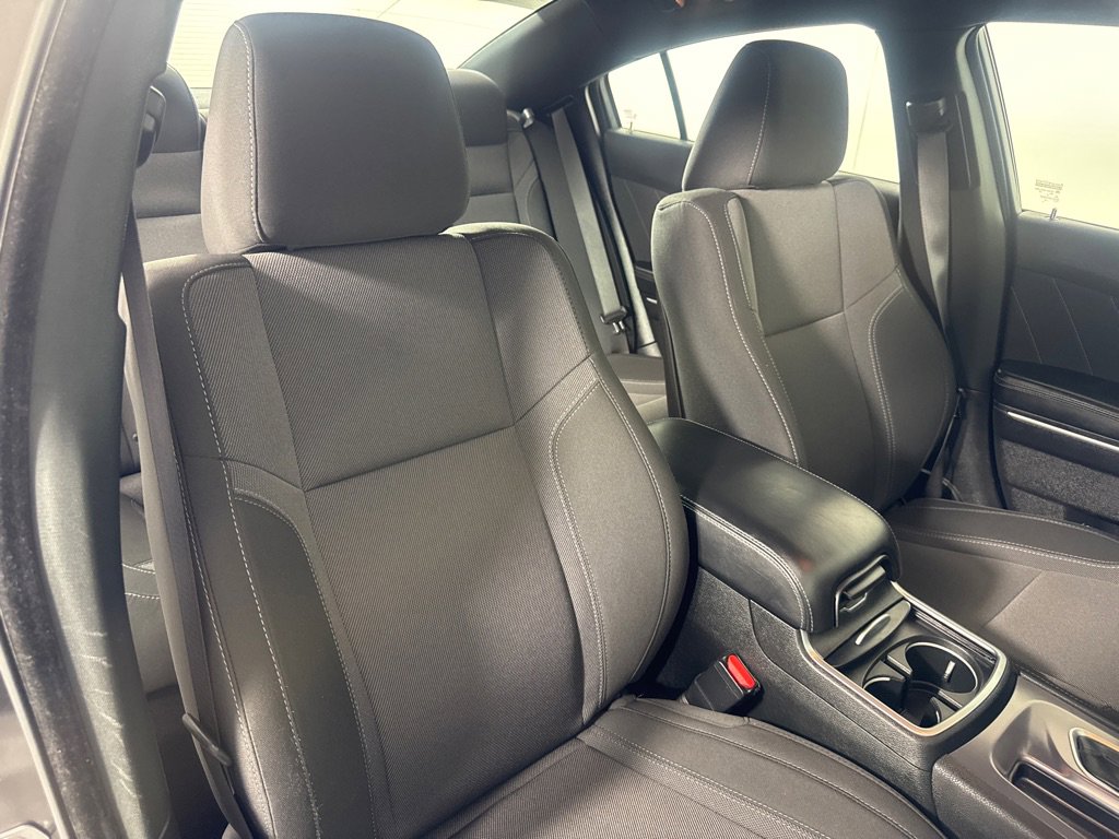 Used 2019 Dodge Charger SXT image 24
