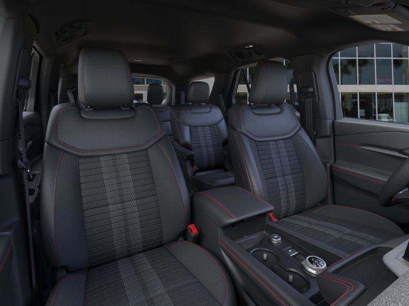 New 2026 Ford Explorer ST-Line w/ ST-Line Street Pack RWD image 40