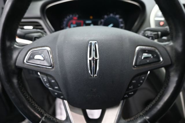 Used 2017 Lincoln MKC Reserve w/ Lincoln MKC Climate Package AWD/4WD image 18