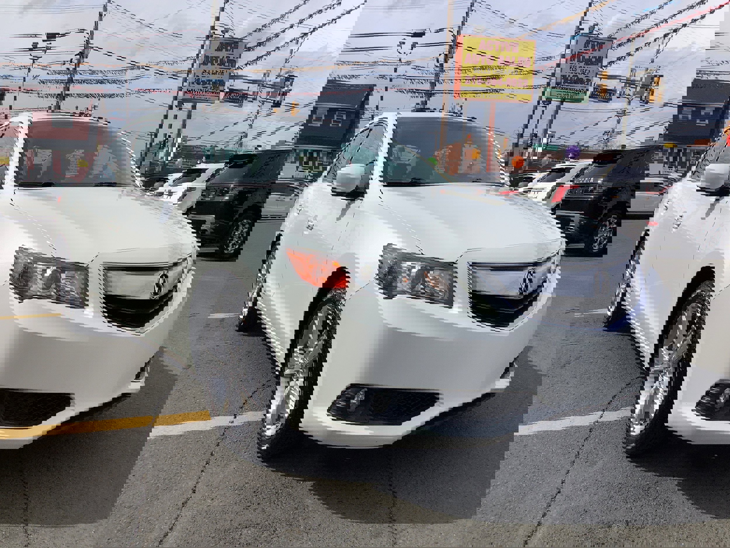 Used 2015 Acura ILX w/ Premium Package FWD image 1