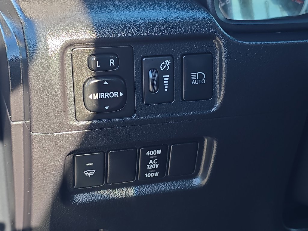 Used 2021 Toyota 4Runner Limited image 26