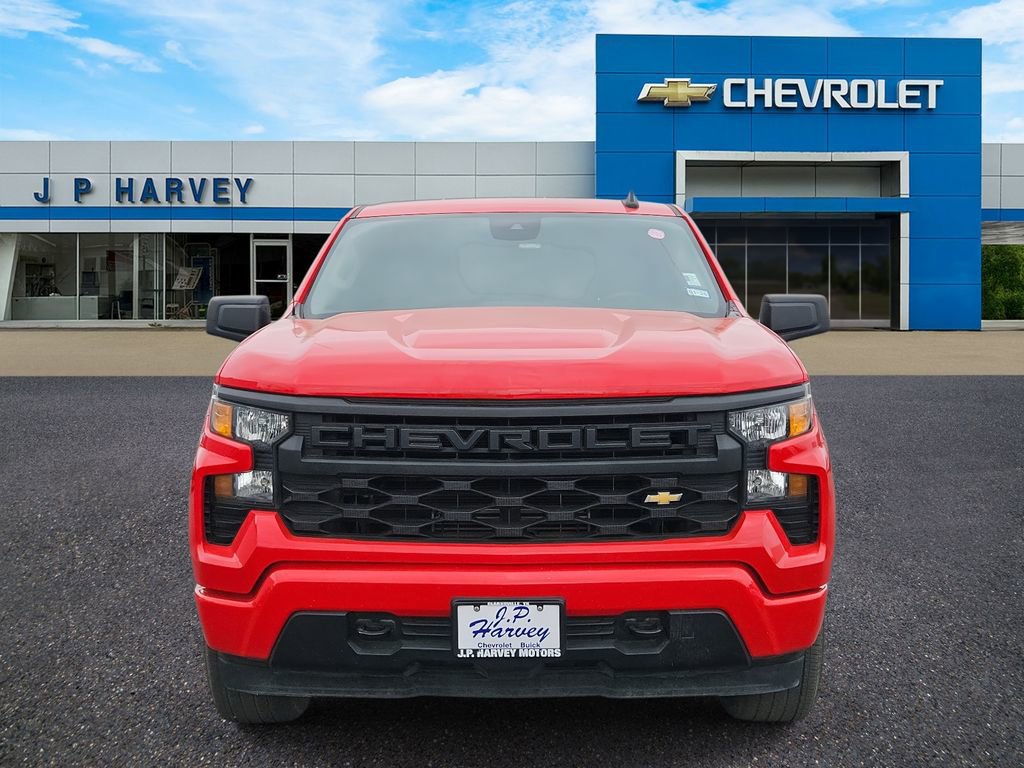 Used 2024 Chevrolet Silverado 1500 Custom AWD/4WD image 2