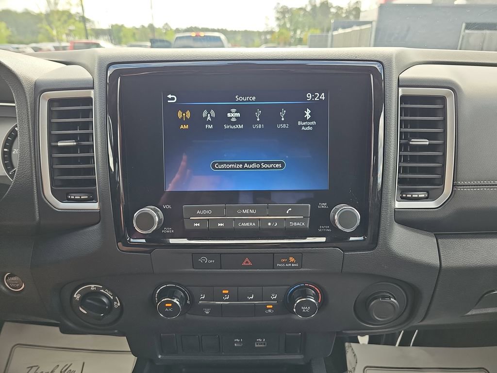 Used 2024 Nissan Frontier SV AWD/4WD image 24