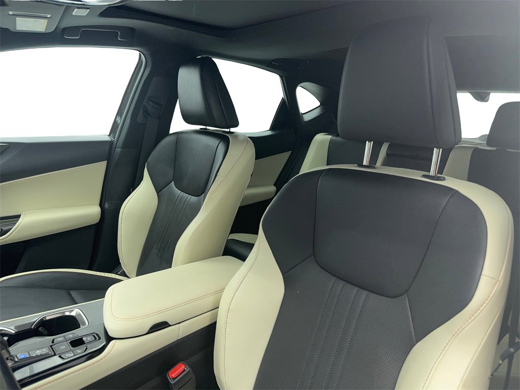 Used 2024 Lexus NX 350 AWD image 32