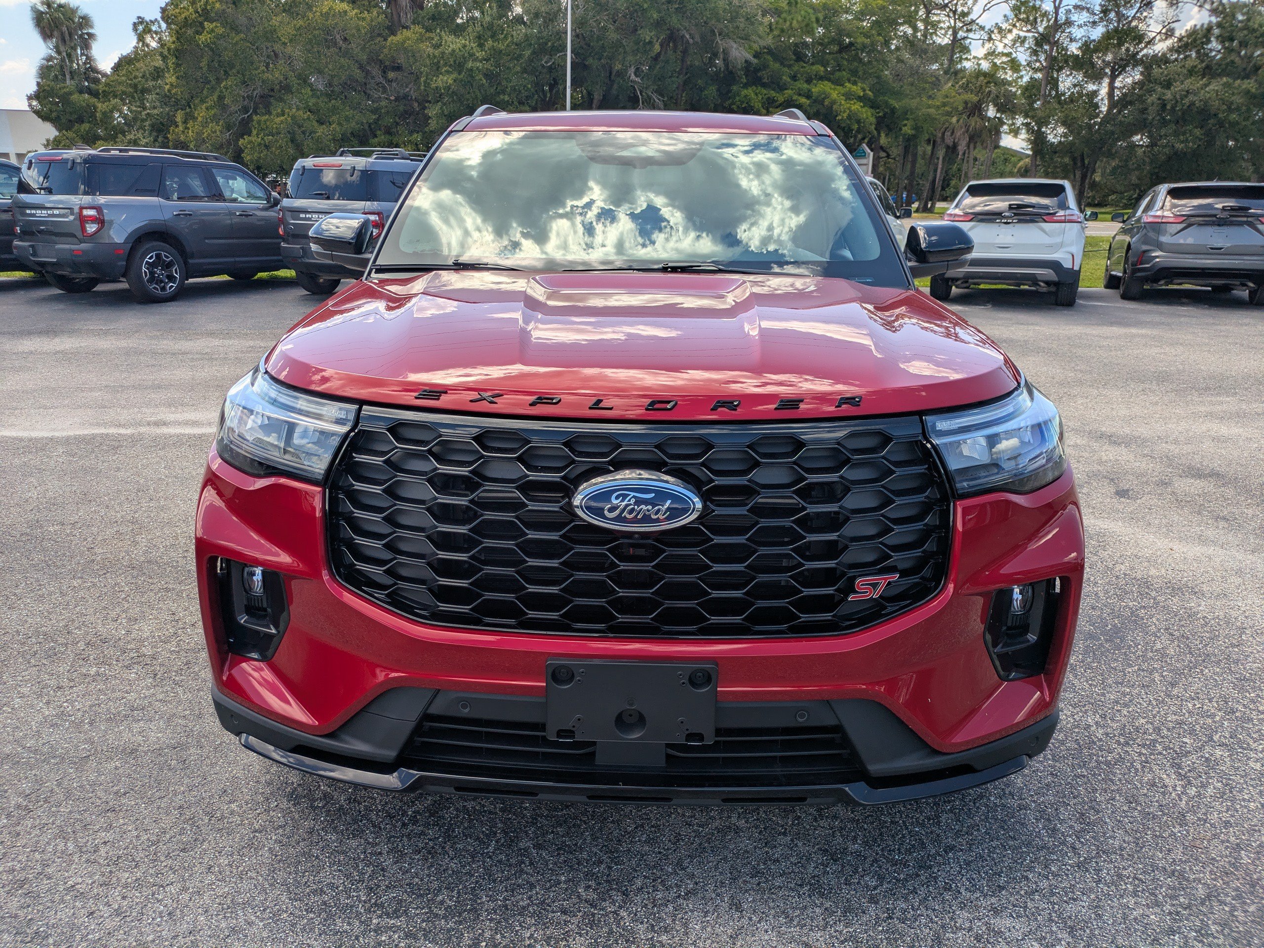 Used 2026 Ford Explorer ST w/ Sun And Sound Package AWD/4WD image 9