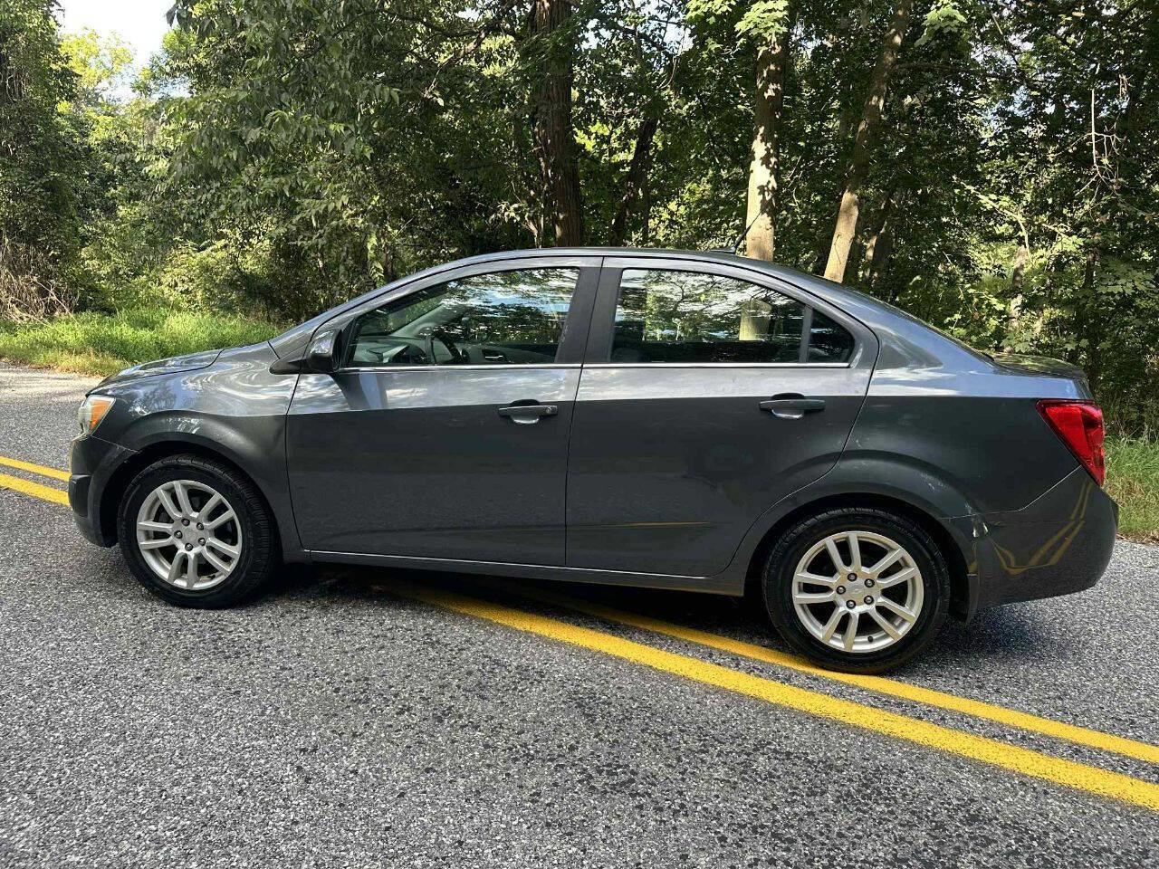 Used 2013 Chevrolet Sonic LT w/ Wheels and Fog Lamp Package image 9