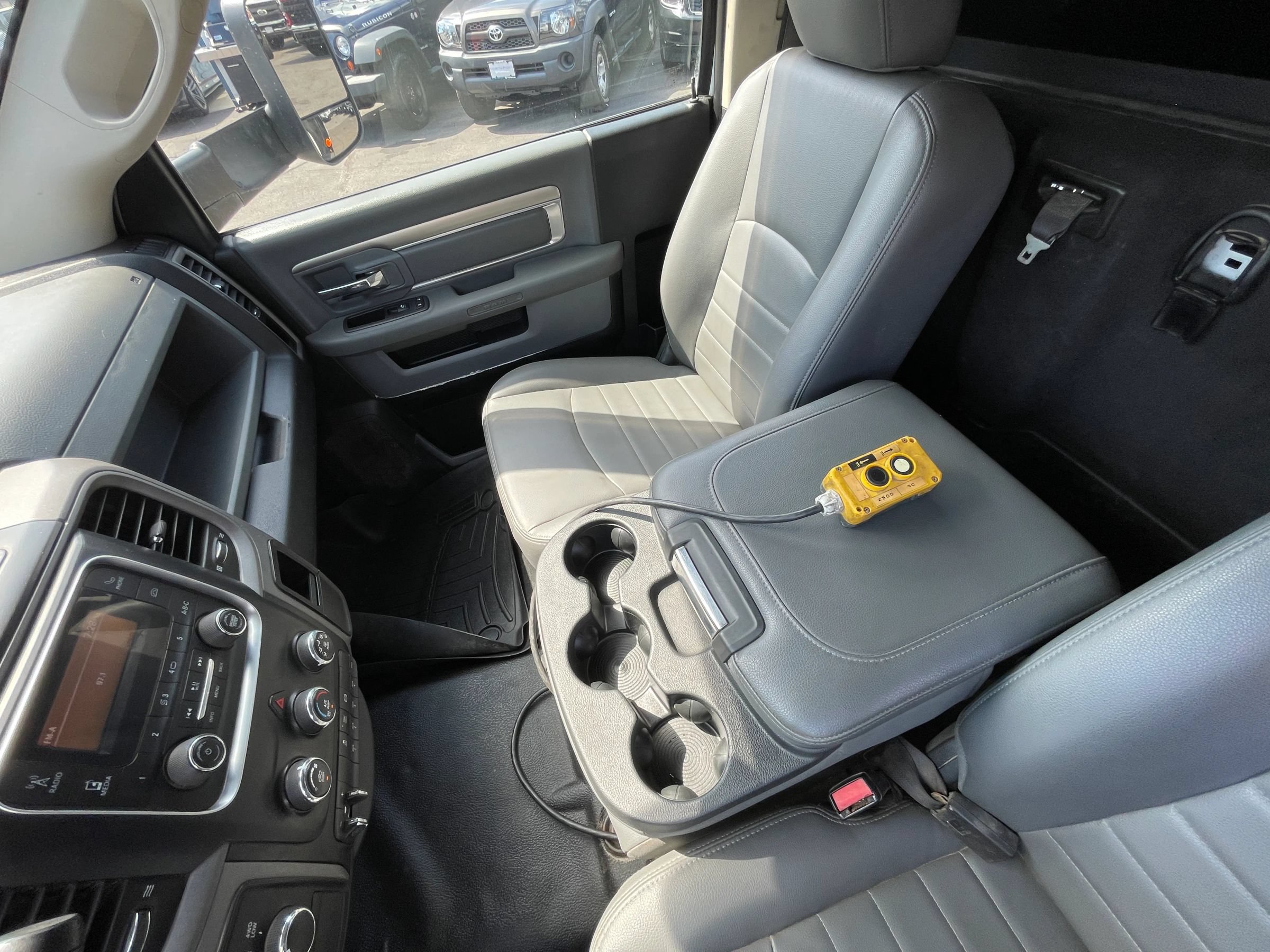 Used 2018 RAM 5500 Tradesman w/ Power & Remote Entry Group AWD/4WD image 16