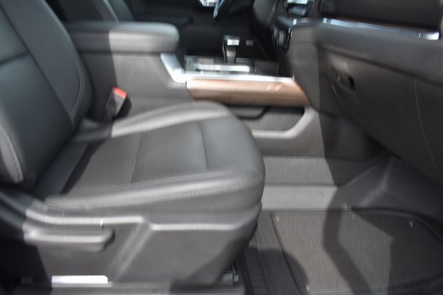 Used 2023 Chevrolet Silverado 1500 RST image 8