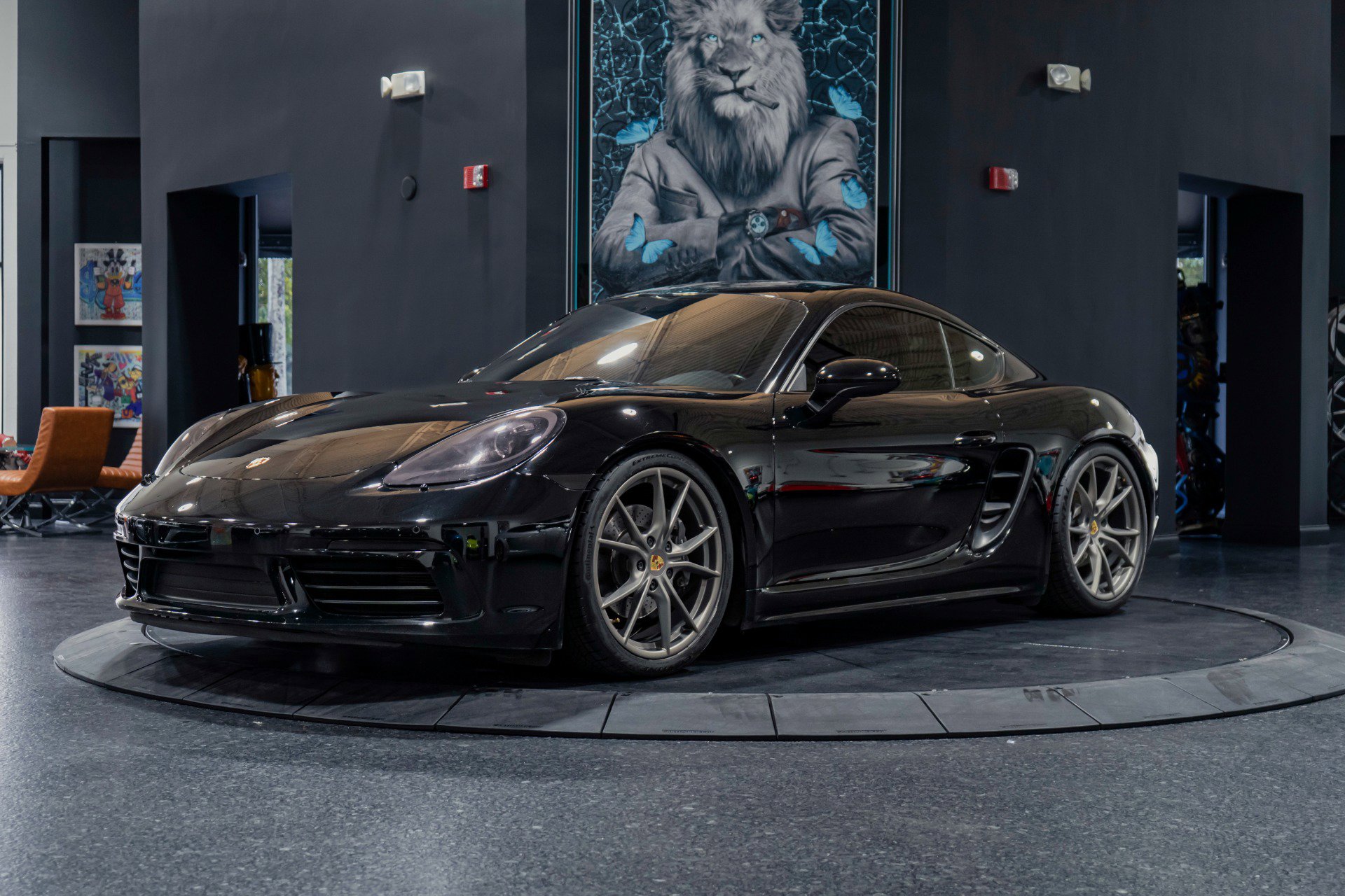 Used 2017 Porsche 718 Cayman image 1