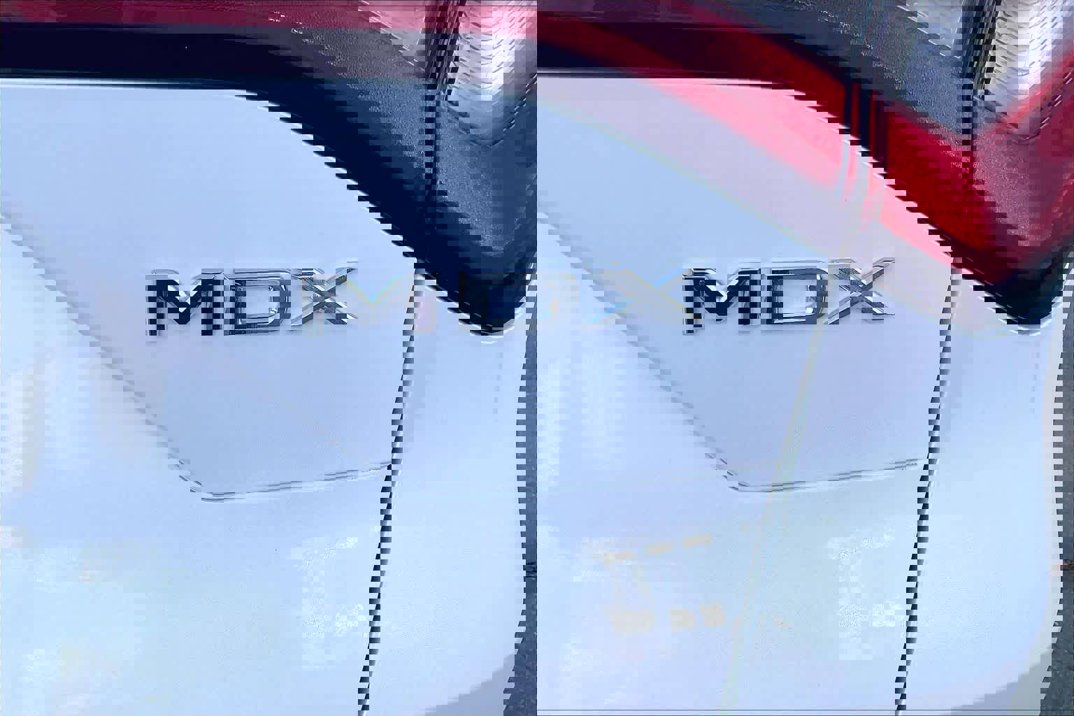 Used 2025 Acura MDX SH-AWD w/ Technology Package image 11