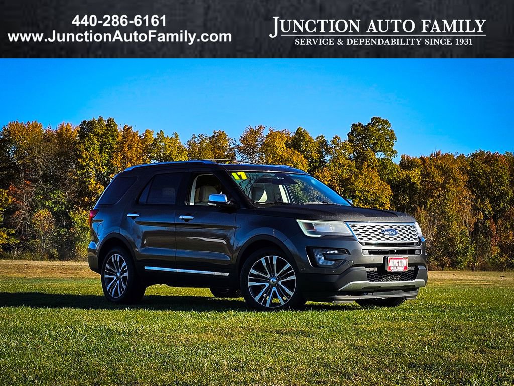 Used 2017 Ford Explorer Platinum image 1