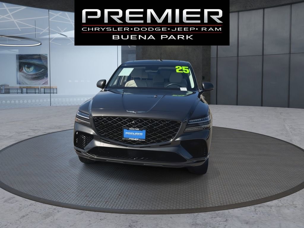 Used 2025 Genesis GV80 3.5T e-SC image 3
