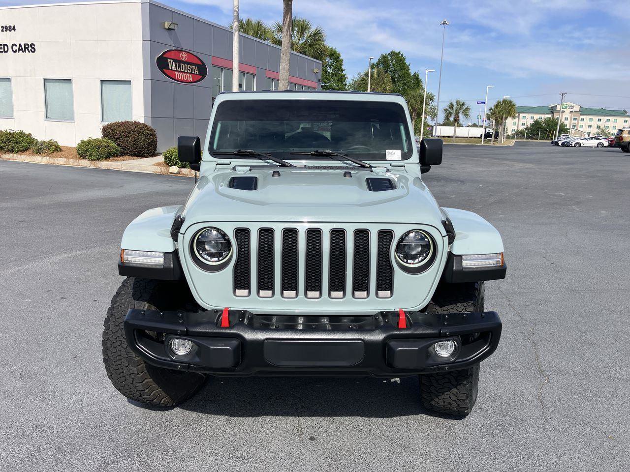 Used 2023 Jeep Wrangler Unlimited Rubicon w/ Steel Bumper Group AWD/4WD image 8