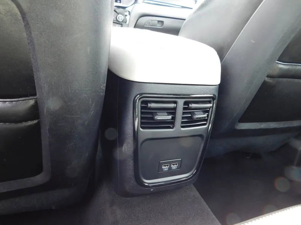 Used 2021 Chrysler 300 S w/ S Model Appearance Package image 13