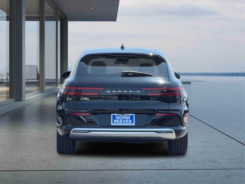 Used 2023 Genesis Electrified GV70 AWD/4WD image 5