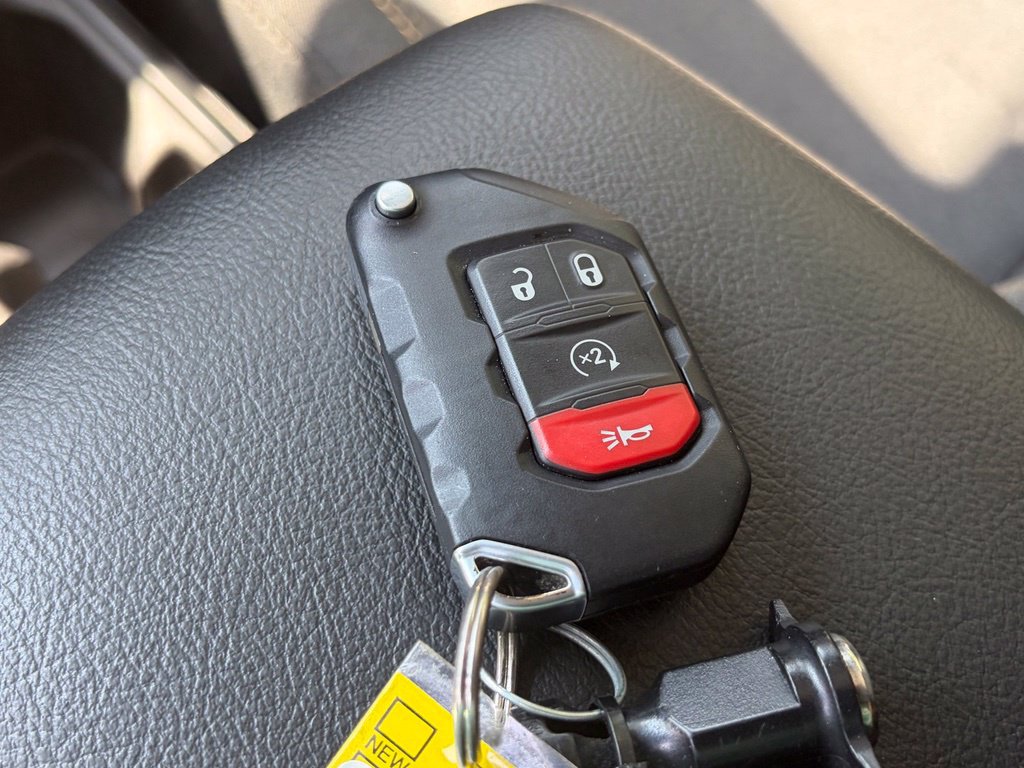 Used 2026 Jeep Wrangler Unlimited Sport AWD/4WD image 17