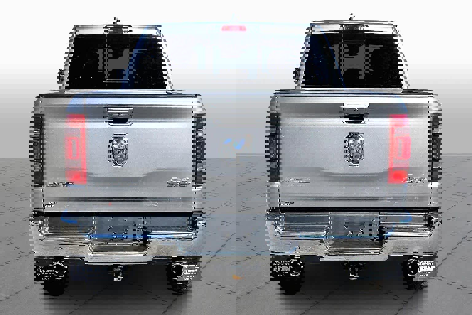 Used 2023 RAM 1500 Limited w/ Bed Utility Group image 5