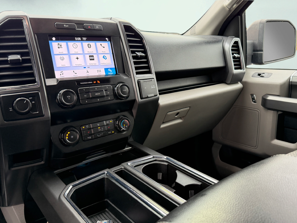 Used 2019 Ford F150 XLT w/ Equipment Group 302A Luxury RWD image 18