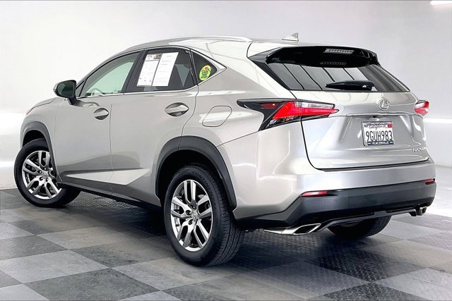 Used 2016 Lexus NX 200t FWD image 10