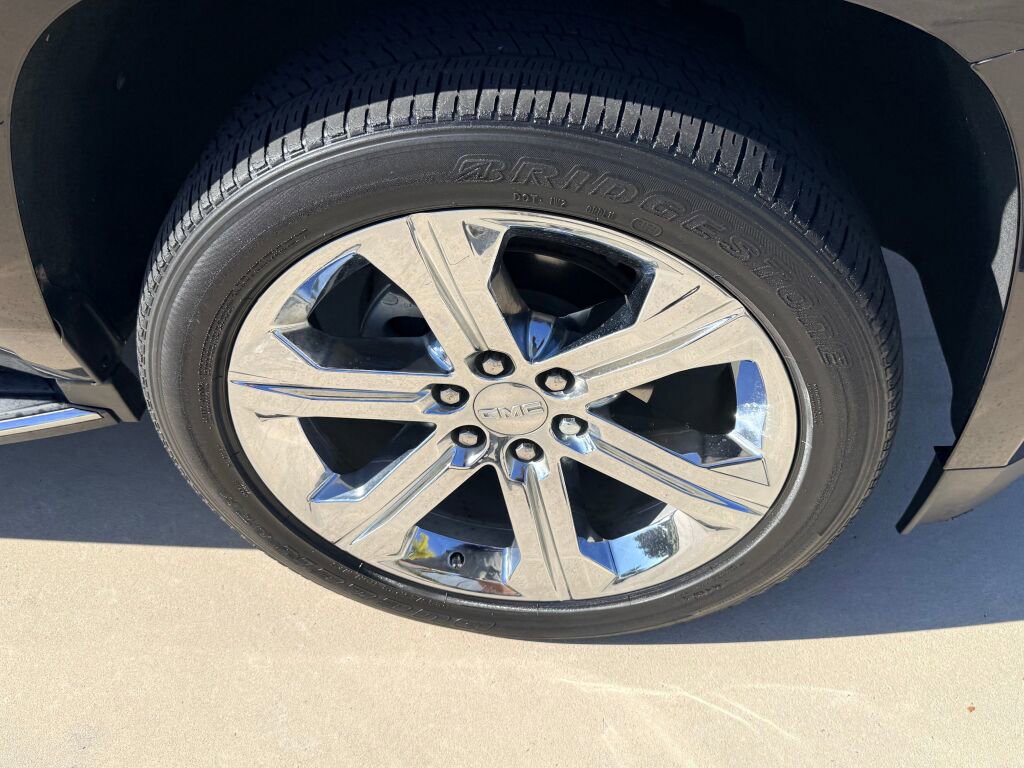 Used 2019 GMC Yukon XL SLE w/ Convenience Package image 14