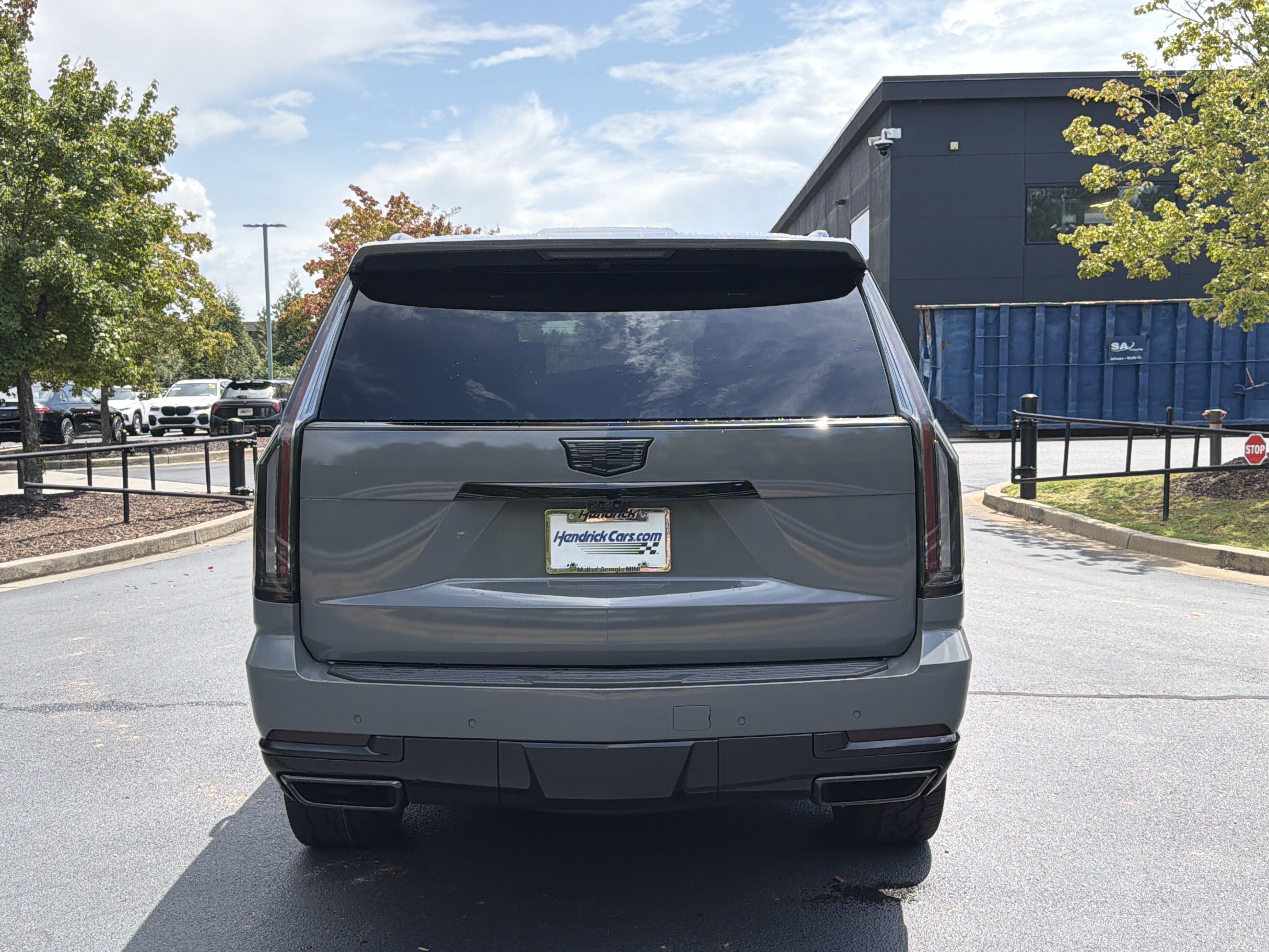 Used 2026 Cadillac Escalade Platinum Sport w/ LPO, Floor Liner Package AWD/4WD image 18