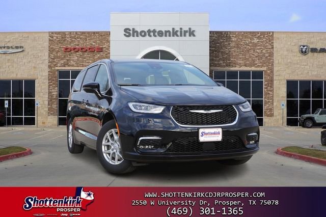 New 2026 Chrysler Pacifica Select image 1