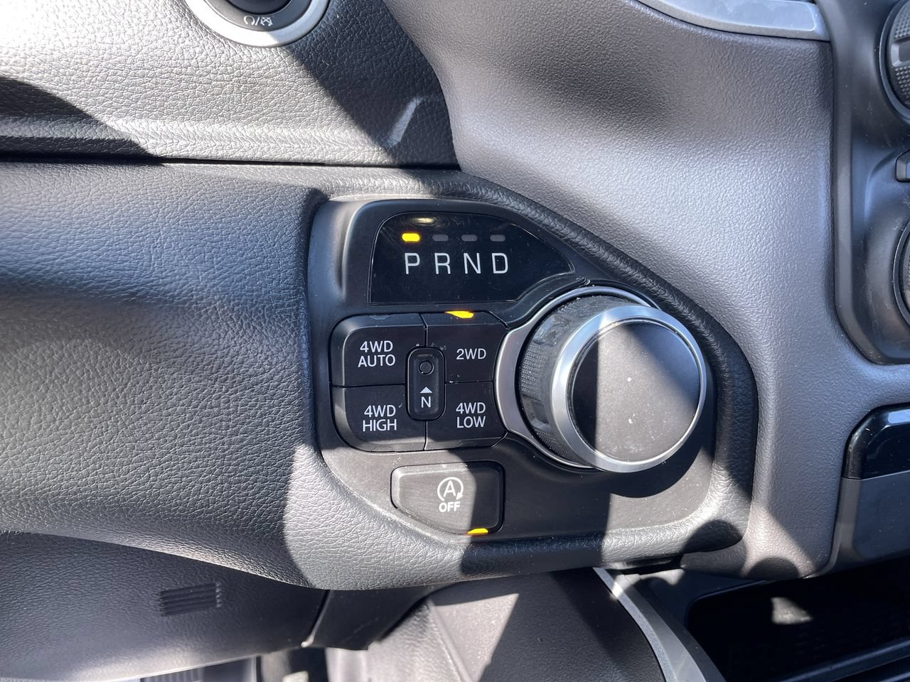 Used 2022 RAM 1500 Big Horn AWD/4WD image 17