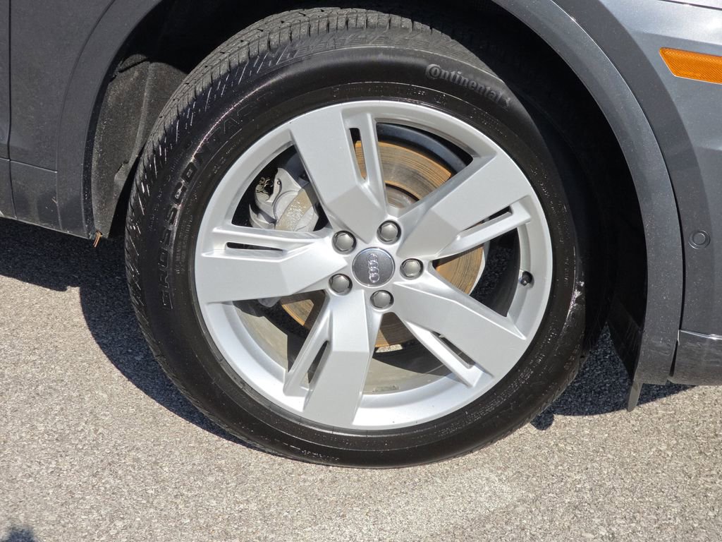 Used 2019 Audi Q5 Prestige AWD/4WD image 6