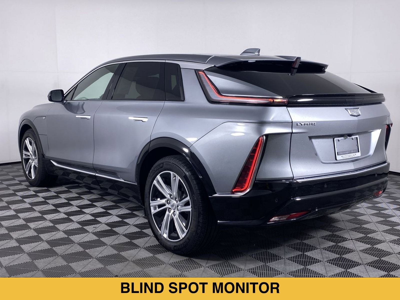 Certified 2024 Cadillac Lyriq Tech AWD/4WD image 19