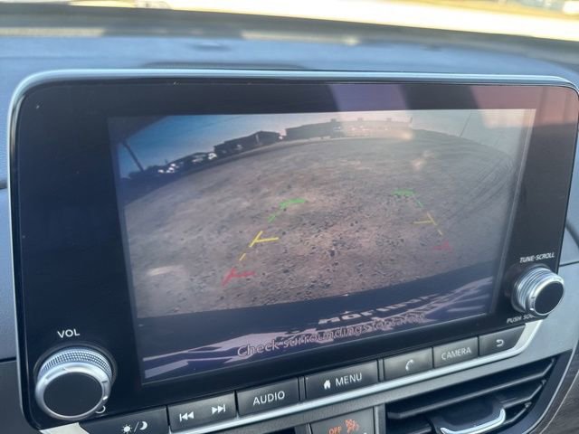 Used 2024 Nissan Altima 2.5 SV image 13