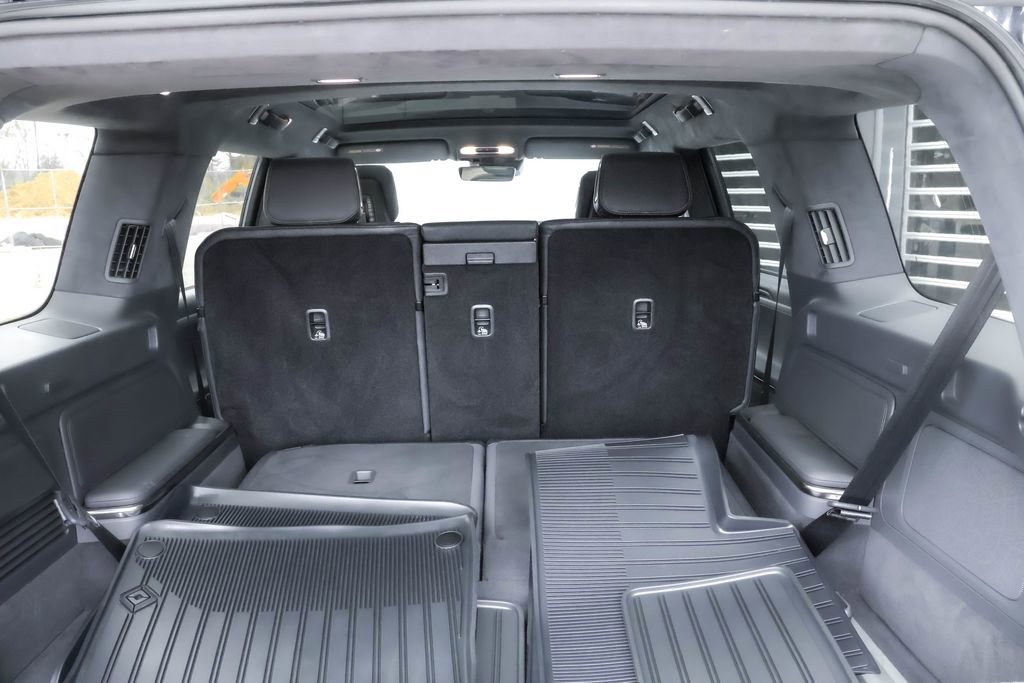 Used 2022 Rivian R1S Launch Edition AWD/4WD image 24