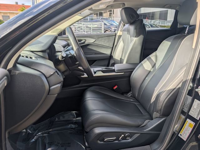 Used 2023 Acura TLX FWD image 10