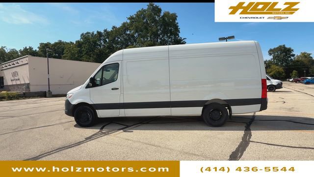 Used 2025 Mercedes-Benz Sprinter 2500 image 7