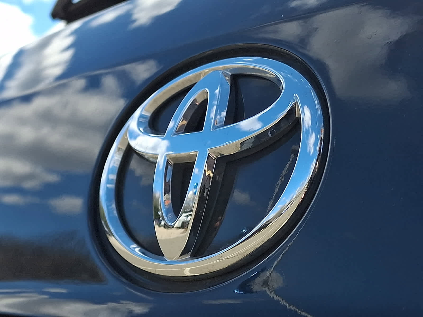 Used 2023 Toyota Highlander XLE image 33