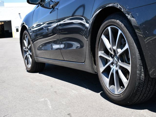 Used 2016 Acura TLX V6 w/ Technology Package FWD image 9