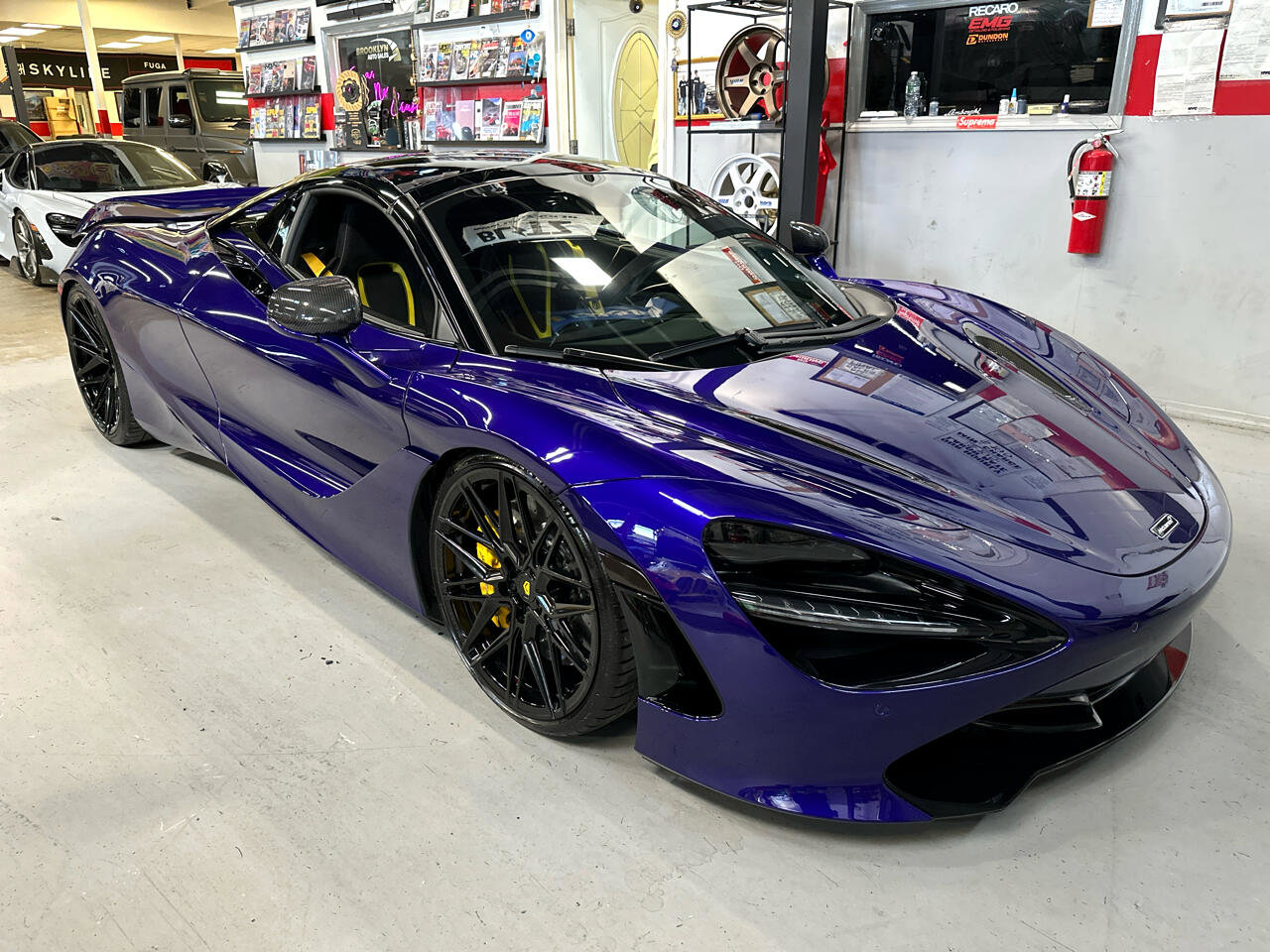 Used 2023 McLaren 720S Performance image 28