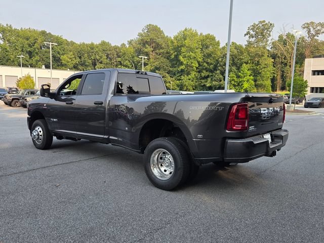 New 2026 RAM 3500 Big Horn AWD/4WD image 6