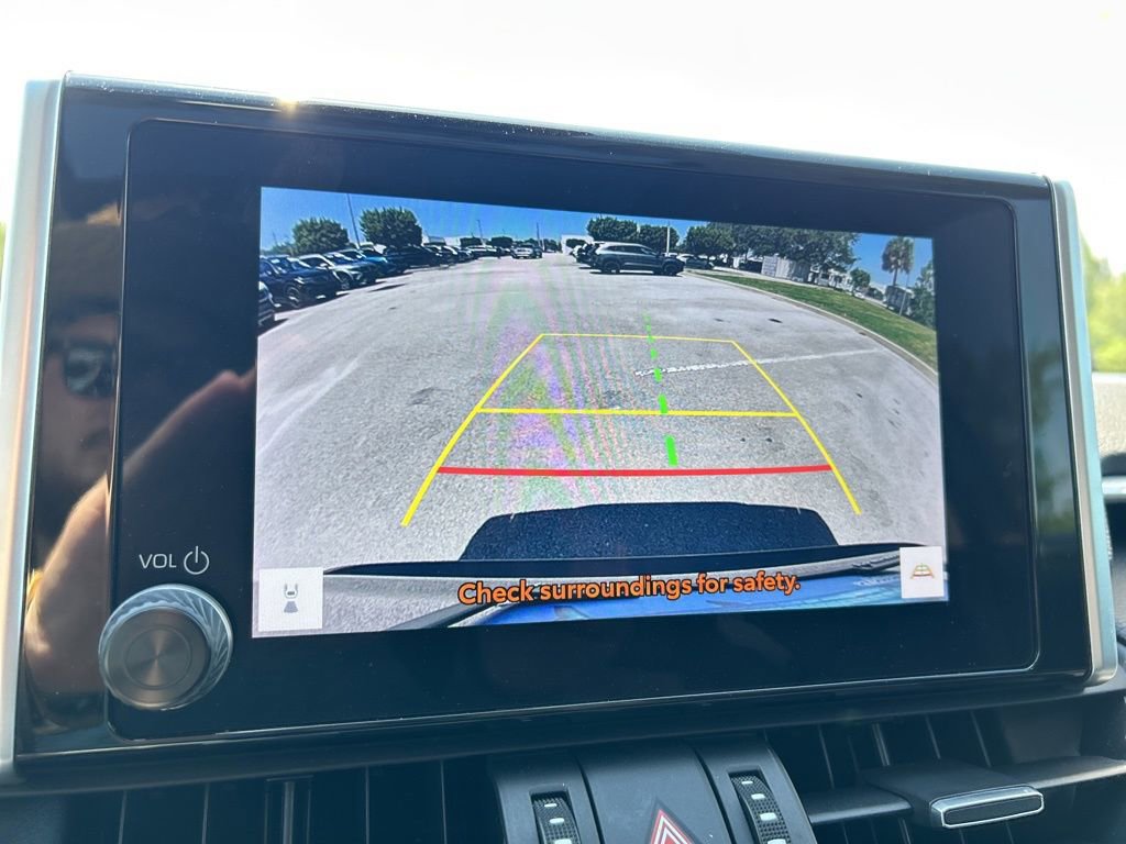 Used 2023 Toyota RAV4 XLE Premium image 29