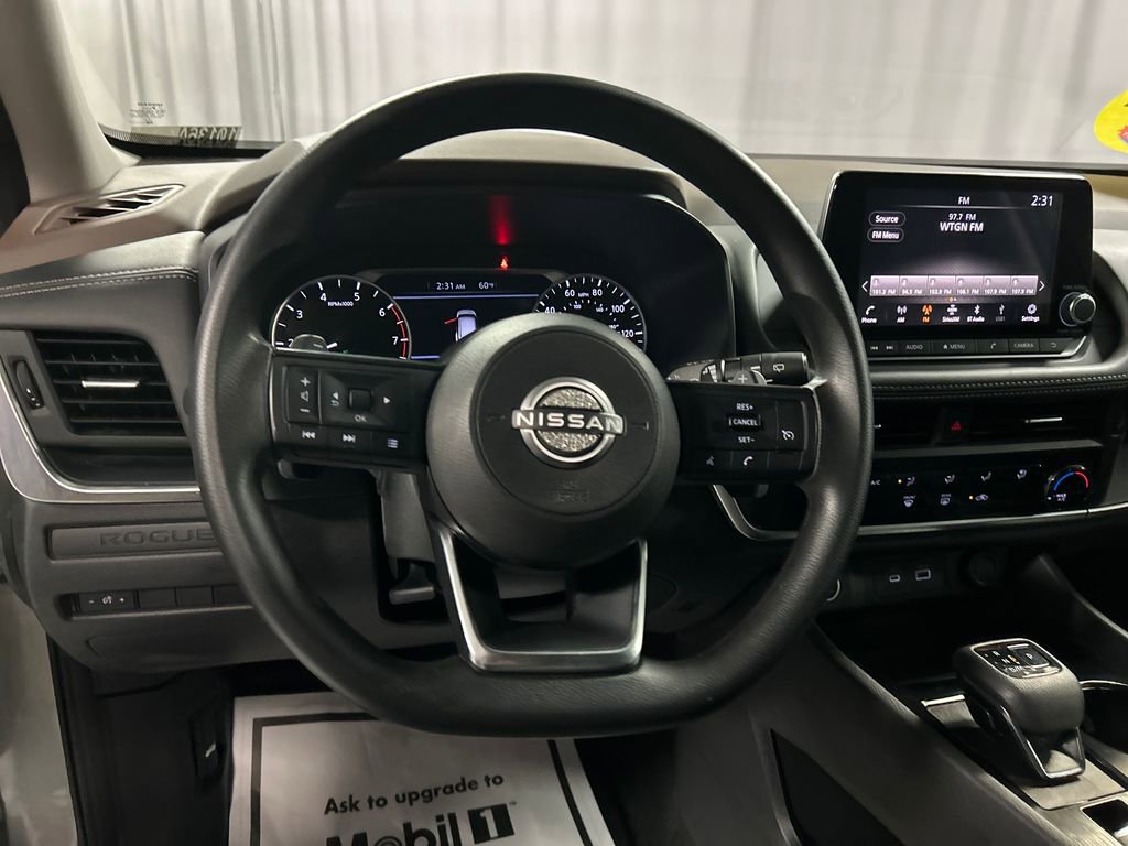 Used 2022 Nissan Rogue S image 13