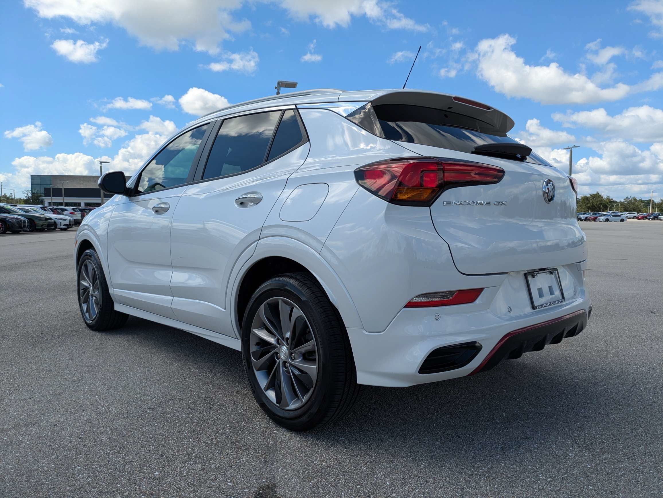 Used 2020 Buick Encore GX Select w/ Experience Buick Package FWD image 6