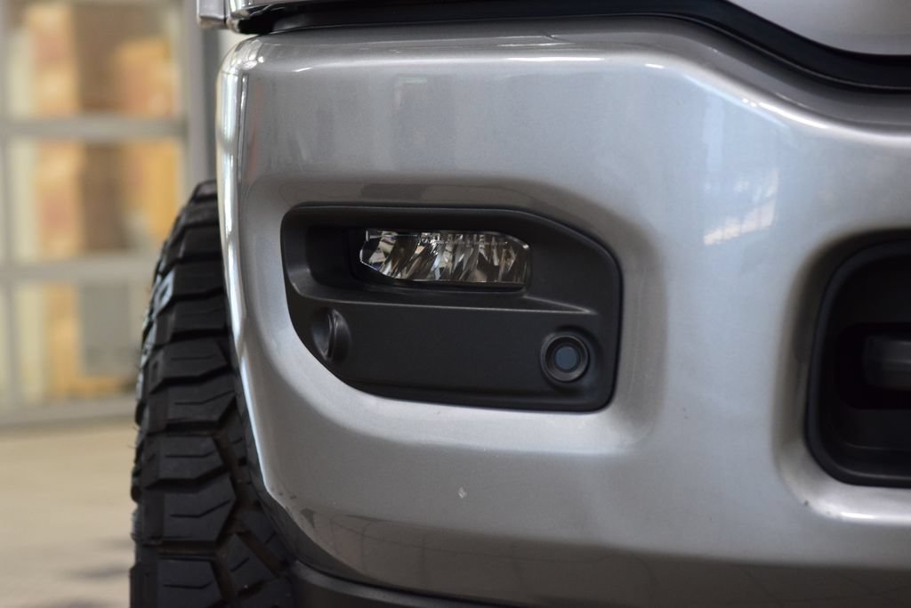 Used 2022 RAM 2500 Limited AWD/4WD image 14