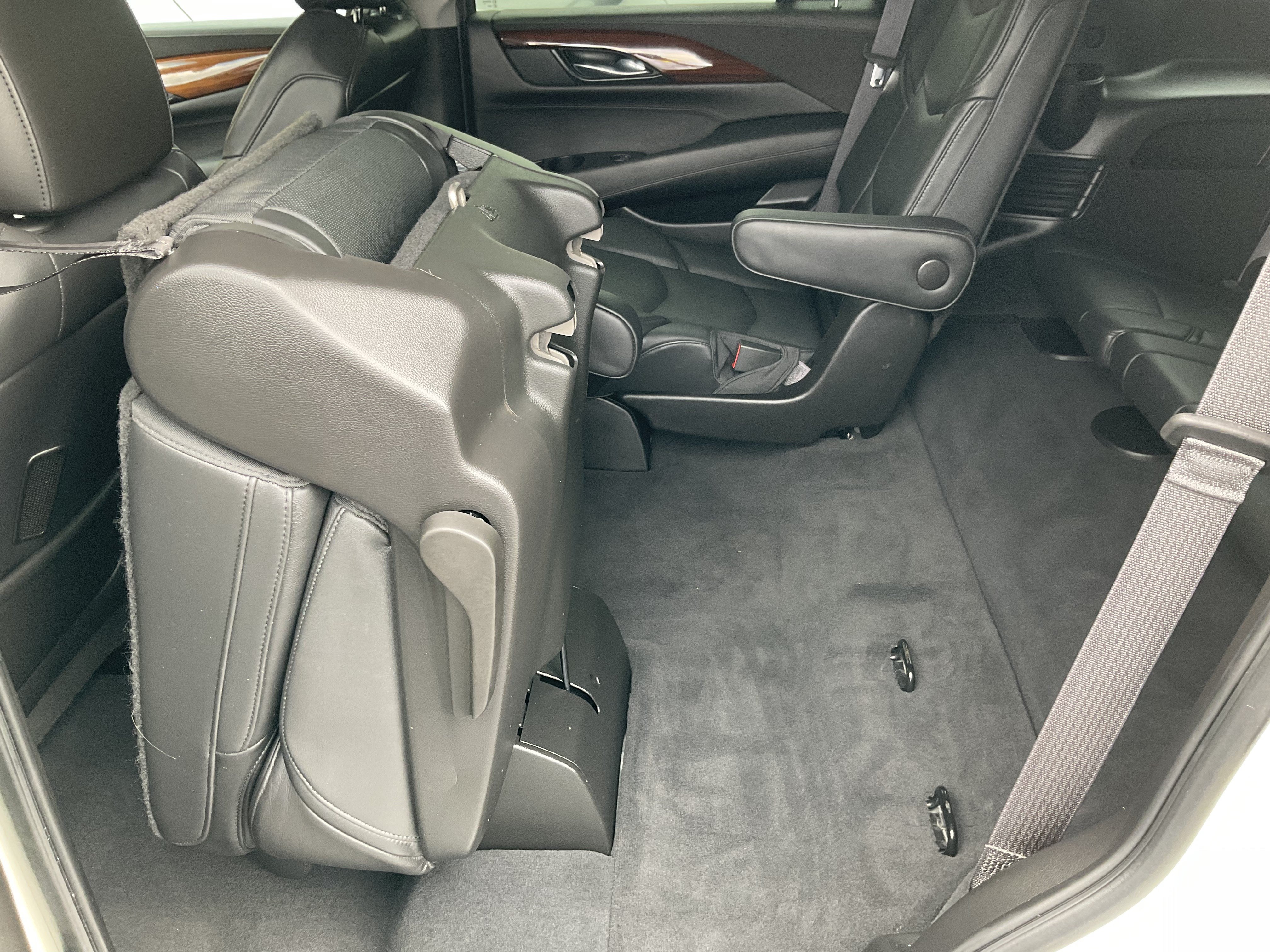 Used 2015 Cadillac Escalade Premium AWD/4WD image 43