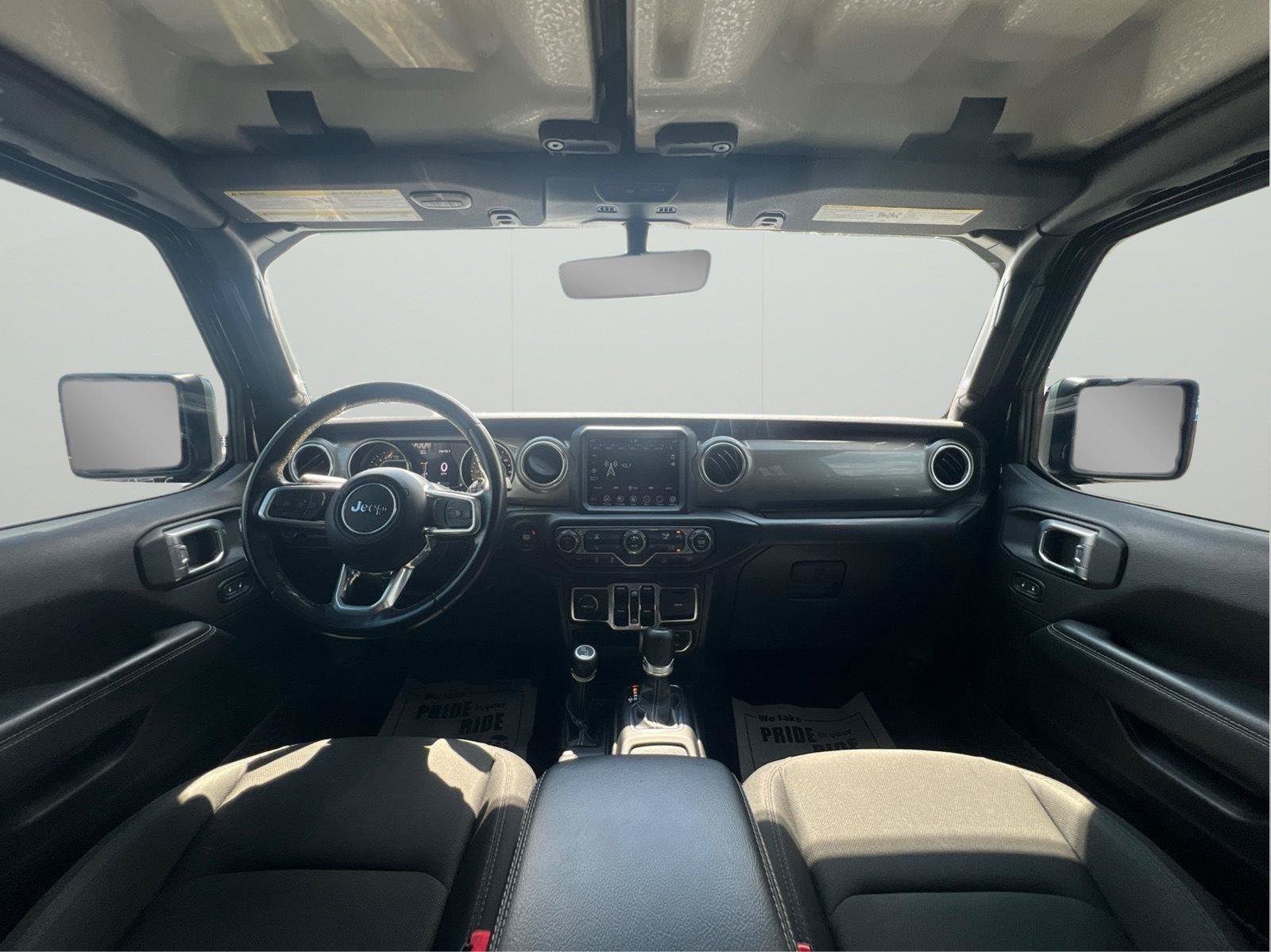 Used 2020 Jeep Wrangler Unlimited Sahara w/ Dual Top Group AWD/4WD image 6