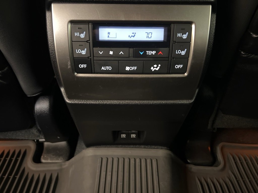 Used 2023 Lexus GX 460 Premium image 35