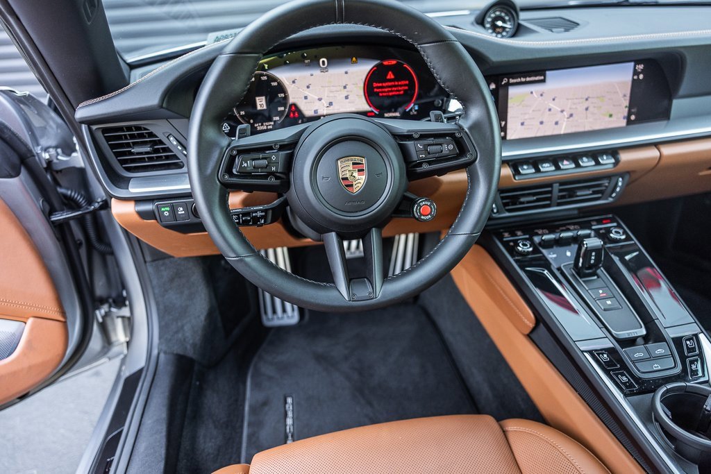 Used 2025 Porsche 911 Carrera GTS image 12